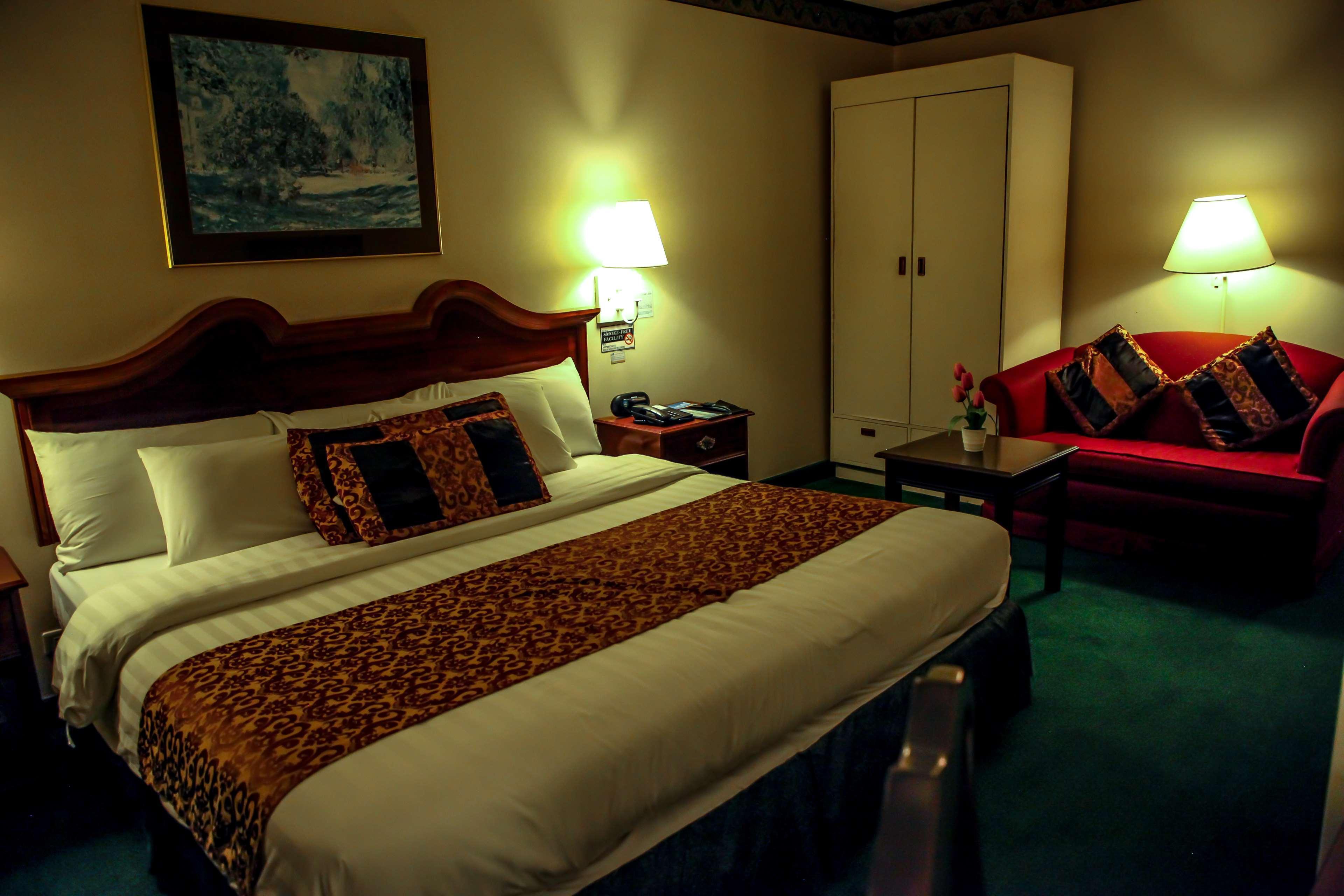טגאיטאי Days Hotel Tagaytay מראה חיצוני תמונה