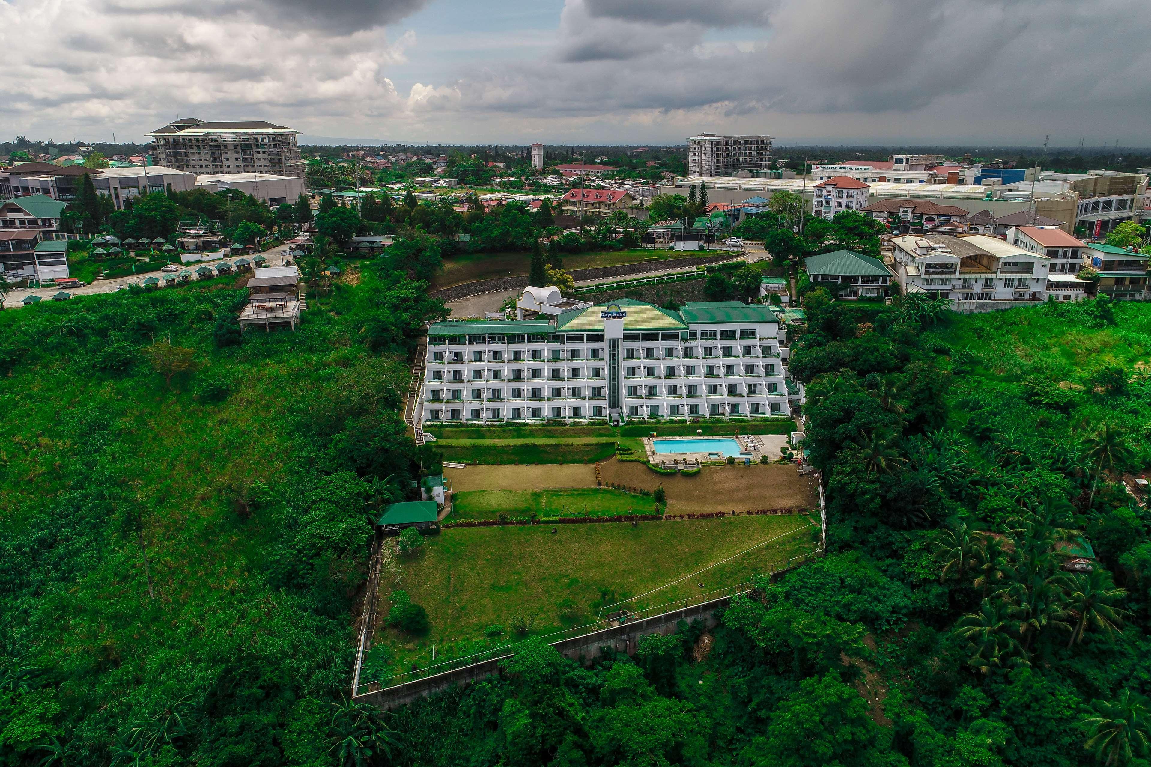 טגאיטאי Days Hotel Tagaytay מראה חיצוני תמונה