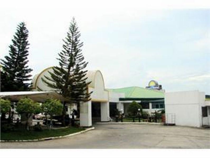 טגאיטאי Days Hotel Tagaytay מראה חיצוני תמונה