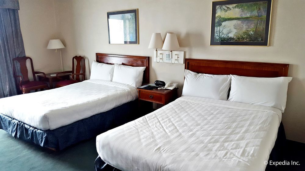 טגאיטאי Days Hotel Tagaytay מראה חיצוני תמונה